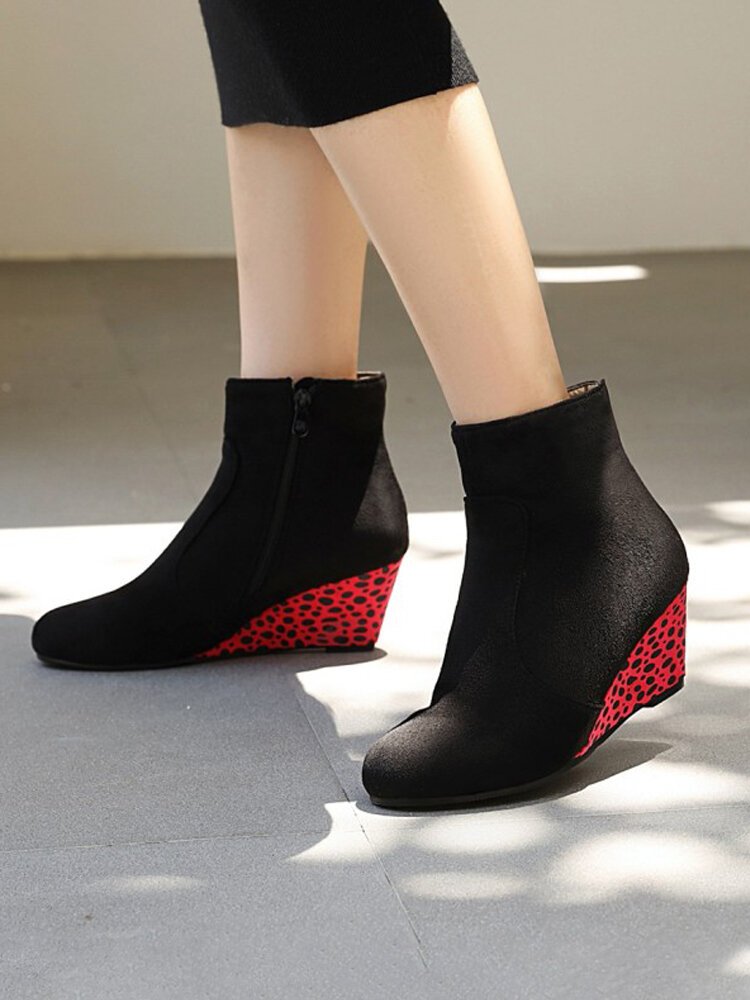 
	Plus Size Women Polka Dot Wedges Pointed Toe Zipper Short Boots