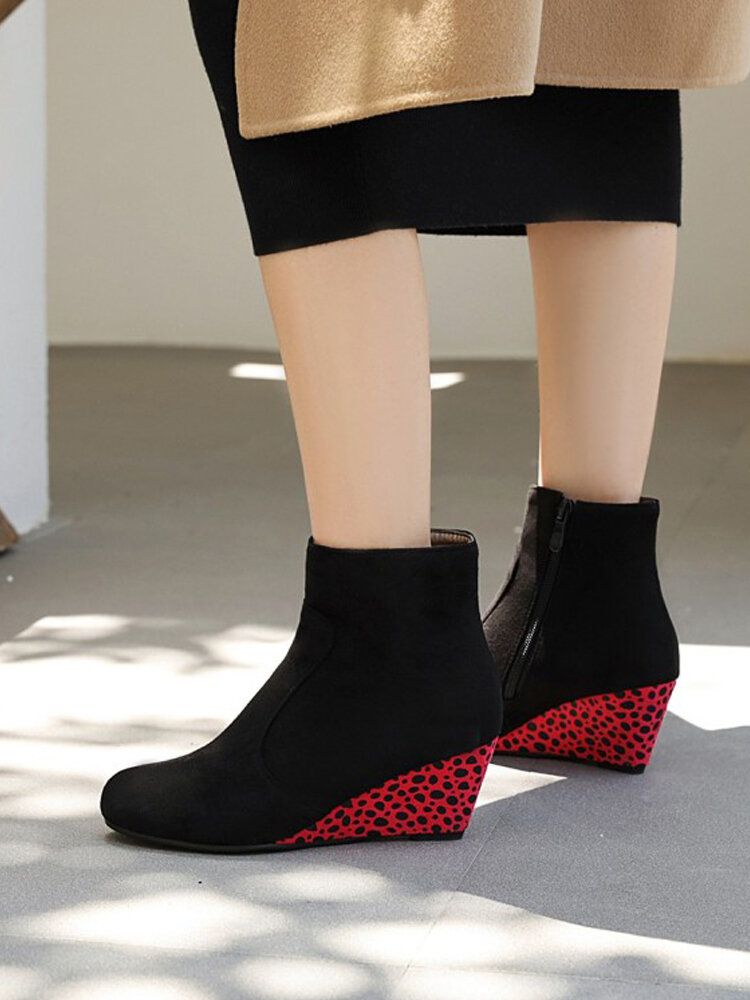
	Plus Size Women Polka Dot Wedges Pointed Toe Zipper Short Boots