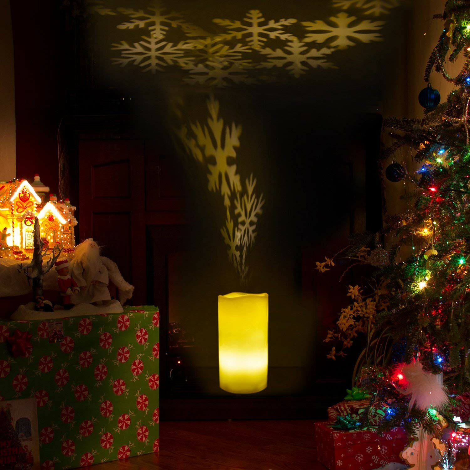 
	Battery Powered Christmas Snowflake LED Candle Light Flameless Projection Flickering Remote Control