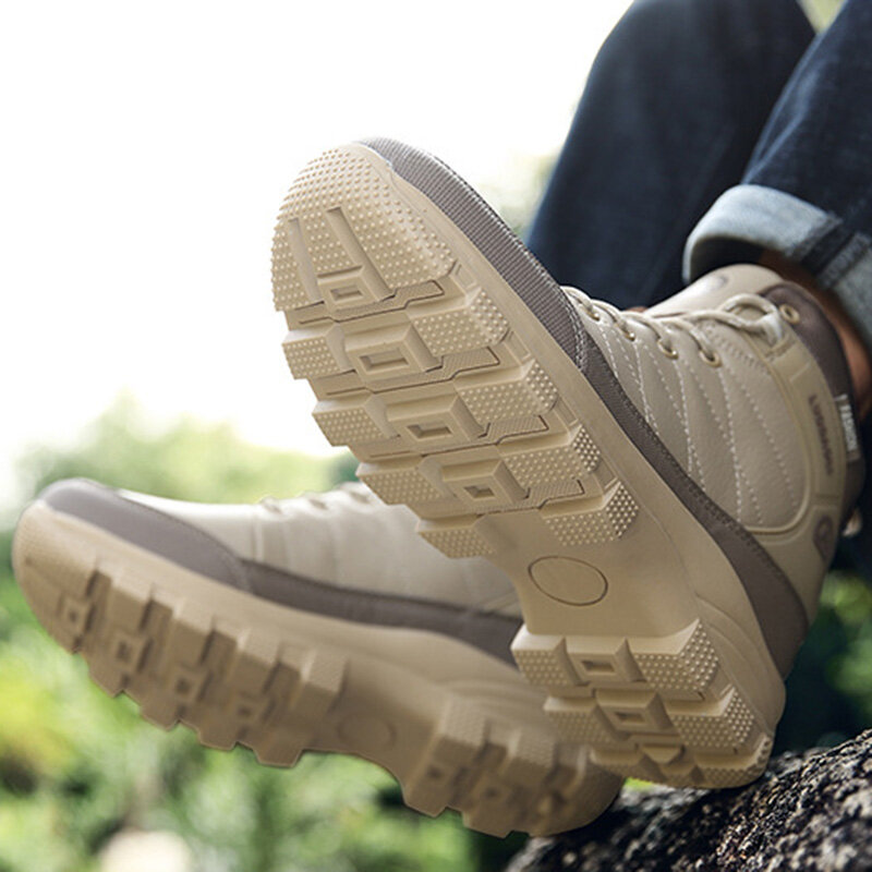 
	Men Outdoor Non Slip Waterproof Casual Hiking Boots