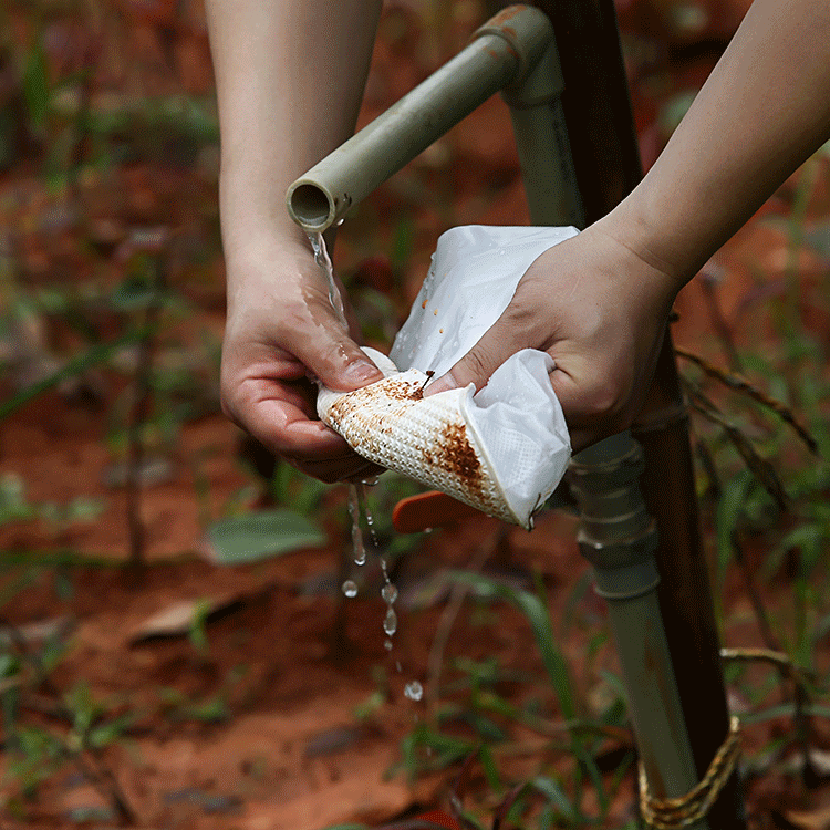 
	PVC Women Man Rain Shoes Cover Zipper Waterproof Rain Reusable Shoes Covers Slip-resistant Rain Boot