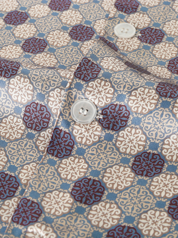 
	Geometric Faux Silk Home Loungewear Sets Two Pieces Long Sleeve Shirt Outfits For Men