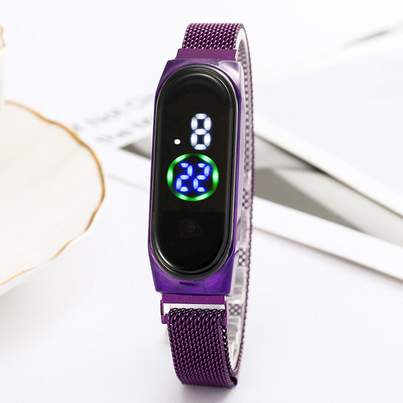 
	Fashion Simple Men Woman LED Digital Watch Luminous Sensor Waterproof Fitness Electronic Watch