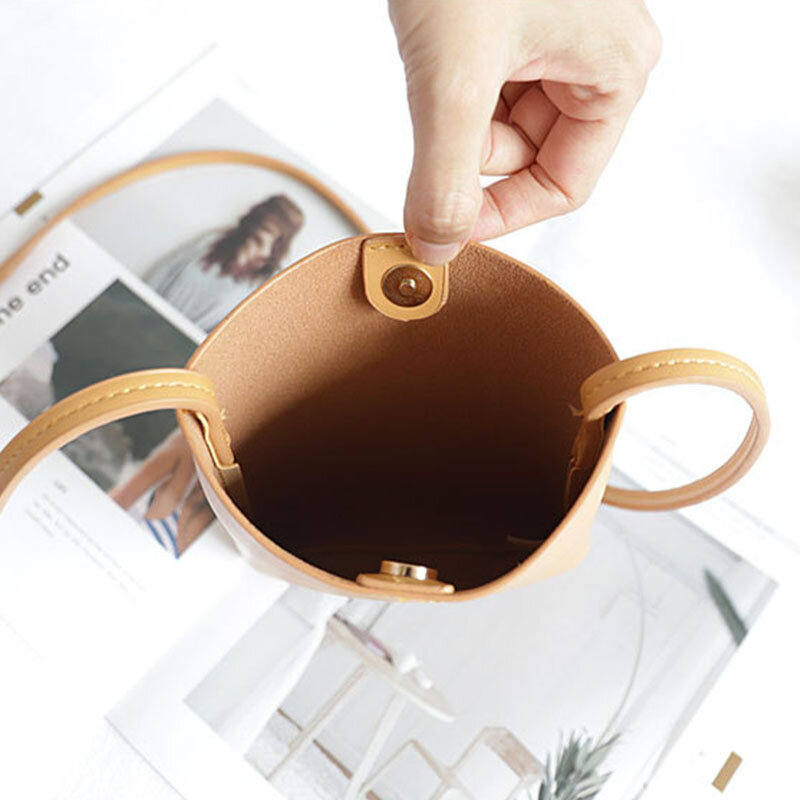 
	Women Casual 6.5 Inch Phone Bag Crossbody Bag